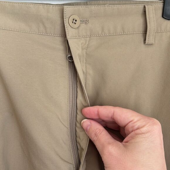 Nike Men’s golf shorts dry-fit cargo tan beige performance quick dry size 36 EUC - Picture 5 of 9